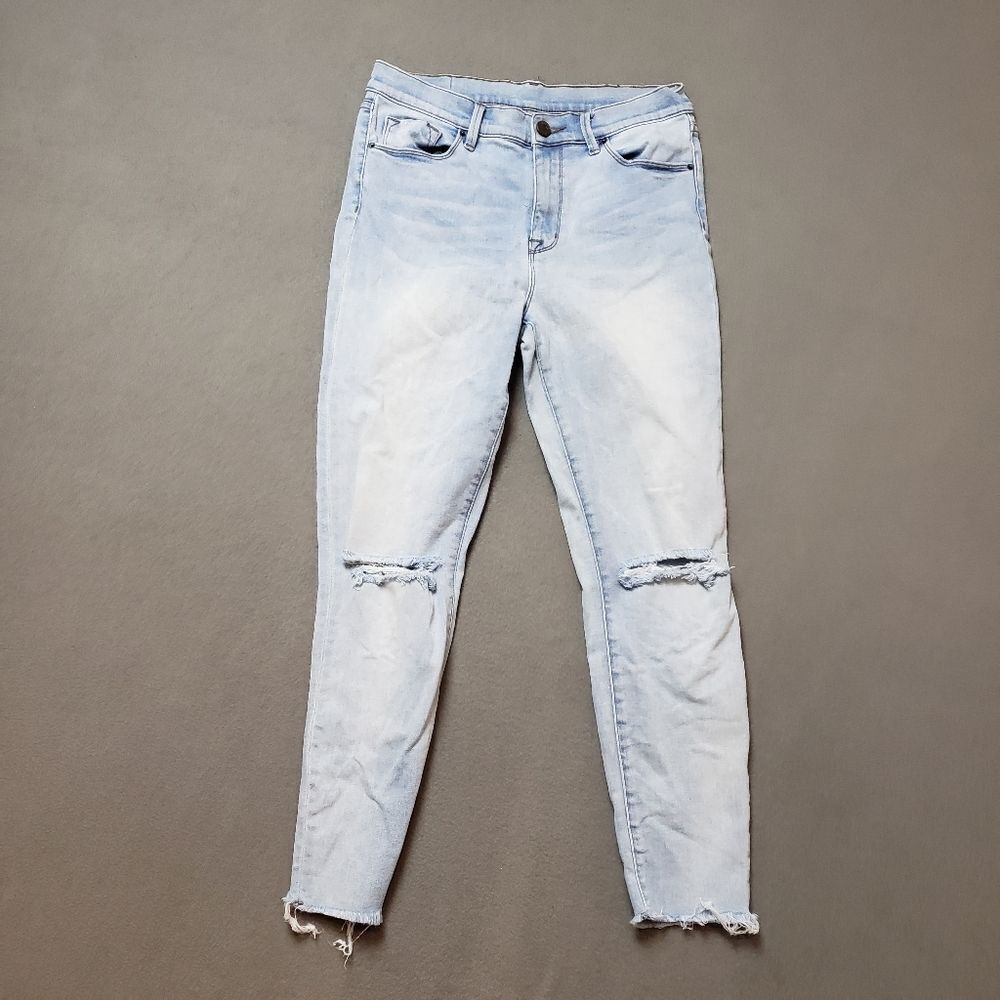 BDG High Rise Twig Crop Ankle Distressed Blue Jeans 28w light wash